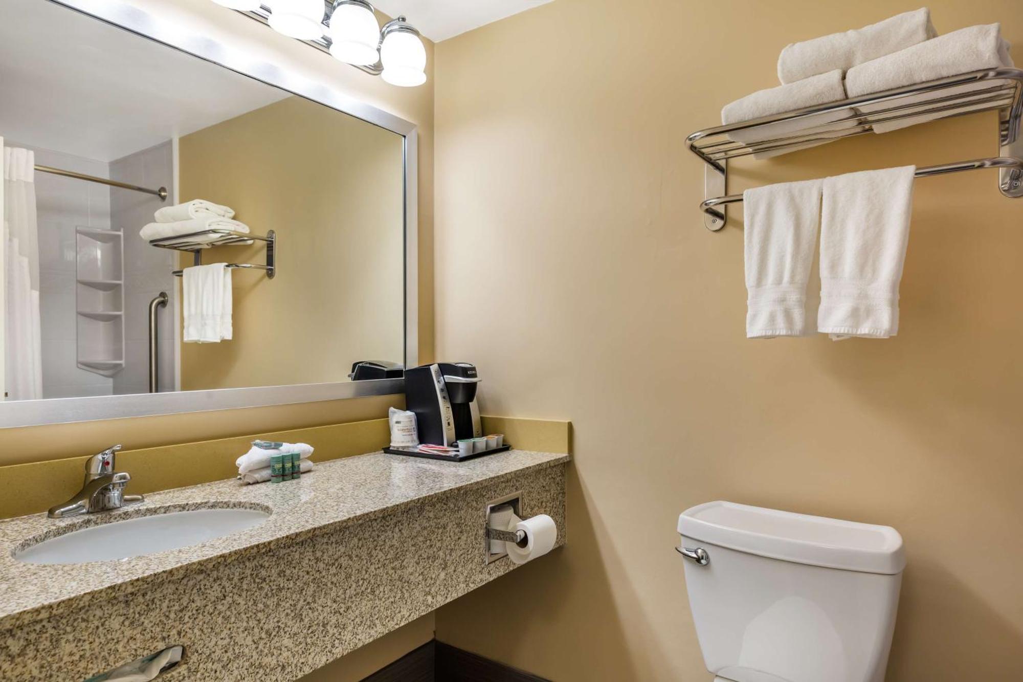 Best Western Braintree Inn מראה חיצוני תמונה