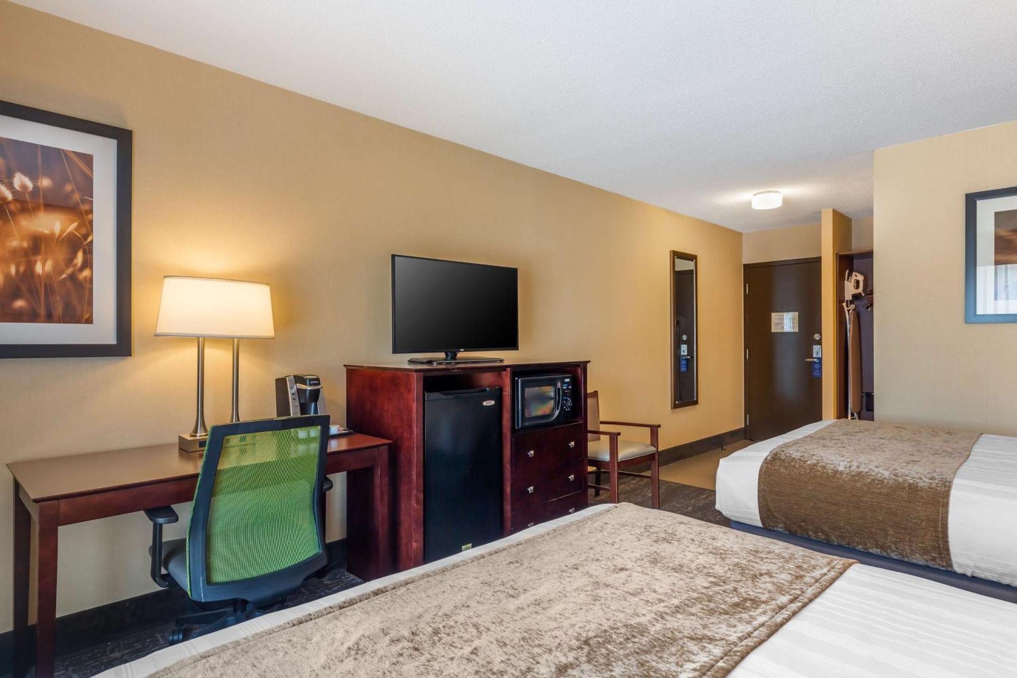 Best Western Braintree Inn מראה חיצוני תמונה