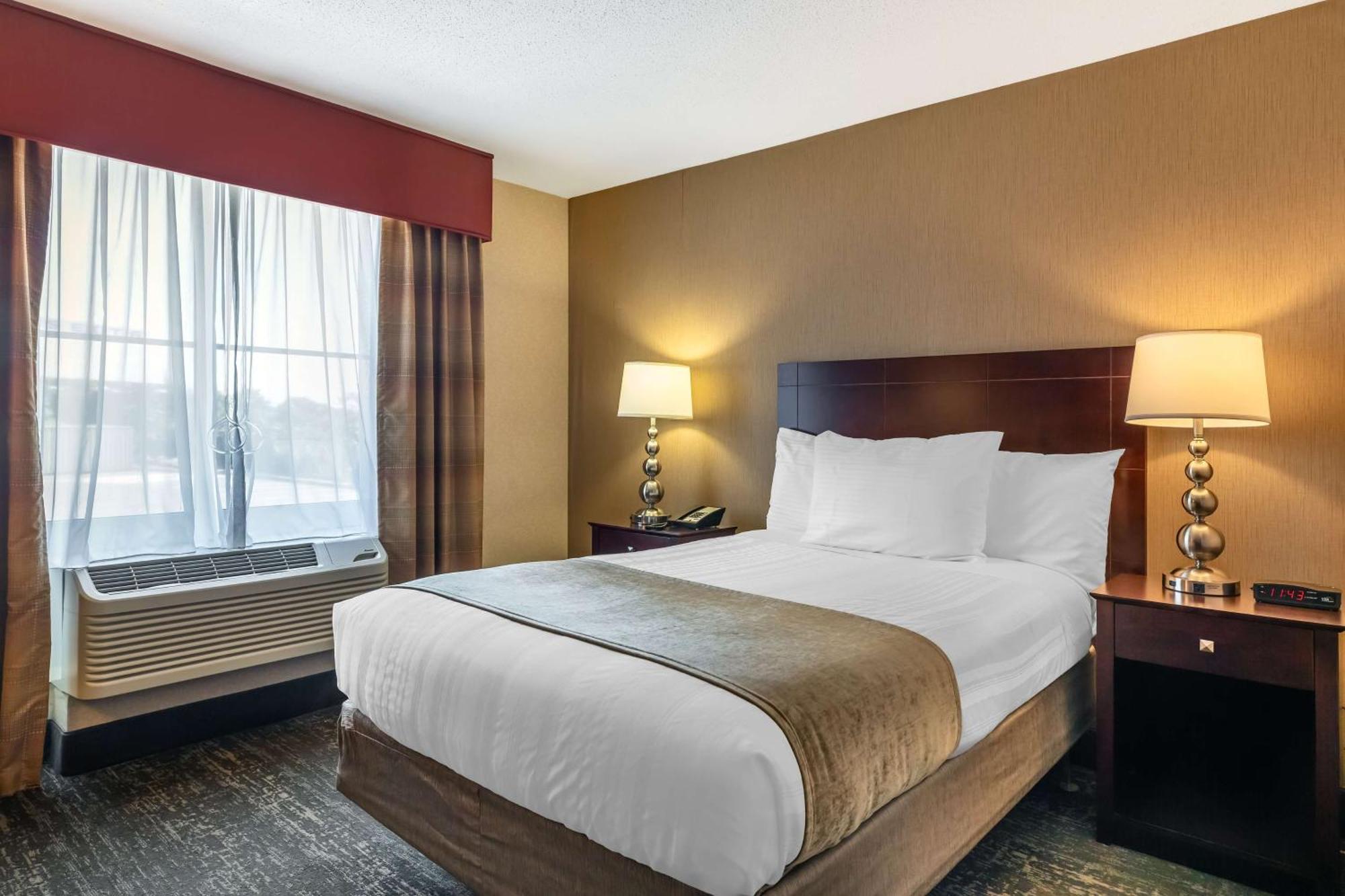 Best Western Braintree Inn מראה חיצוני תמונה